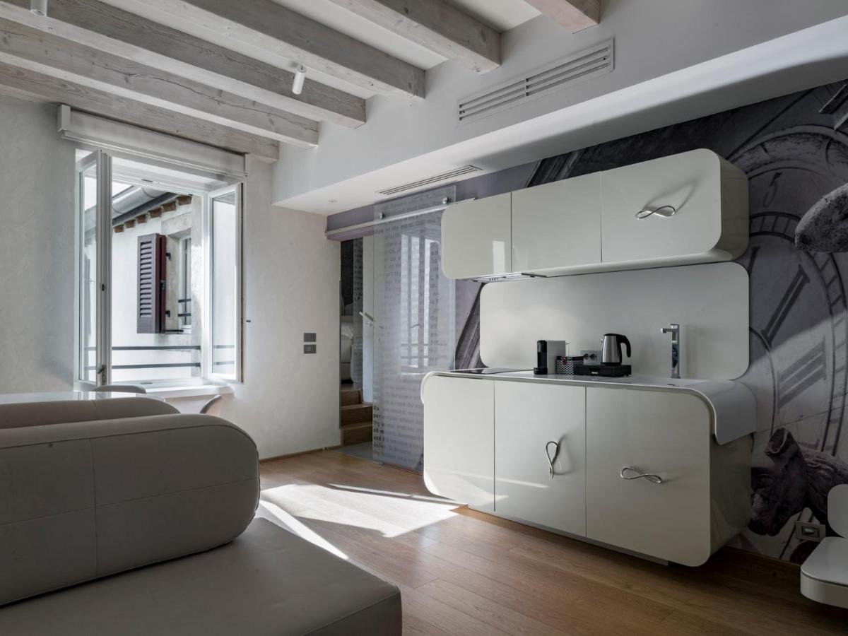 Lords Of Verona Luxury Apartments 外观 照片